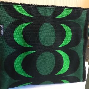 Marrimekko toiletries/makeup bag - excellent condition!